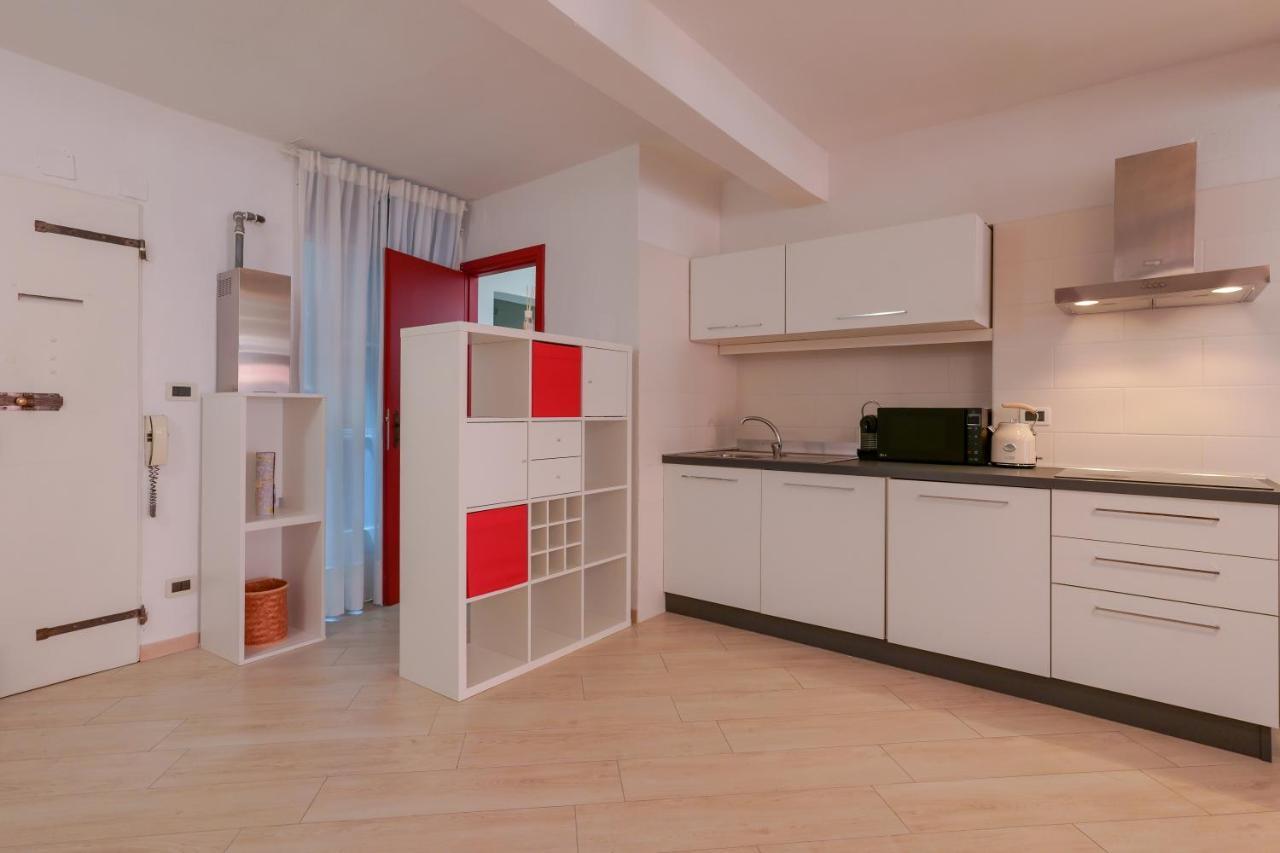 A Un Passo Da Lucio Apartment โบโลญญา ภายนอก รูปภาพ