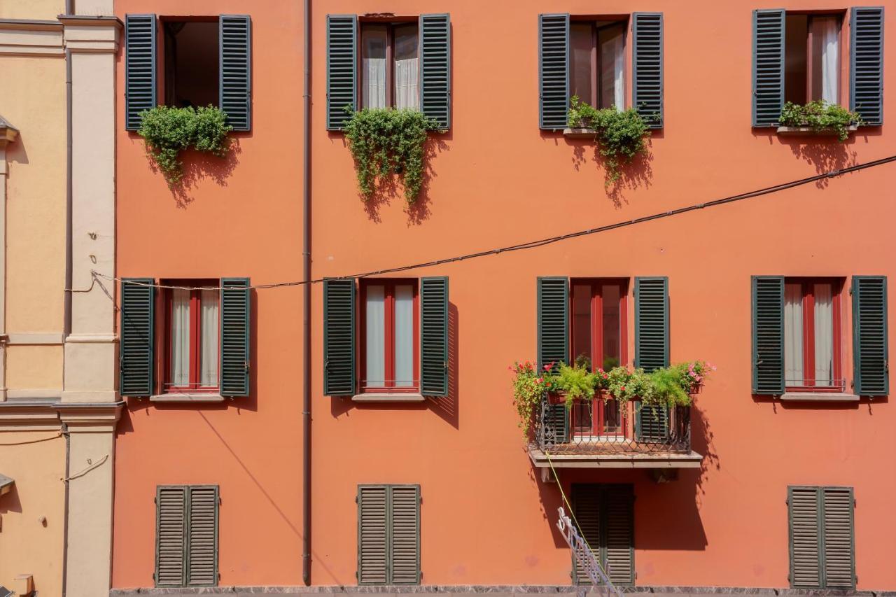 A Un Passo Da Lucio Apartment โบโลญญา ภายนอก รูปภาพ